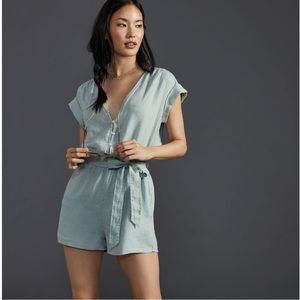 Anthropologie Cloth & Stone Cap-Sleeve Romper